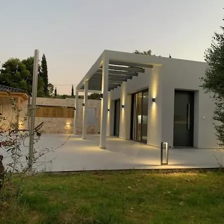 Villa Profil Spartià