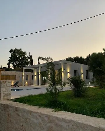 Villa Profil